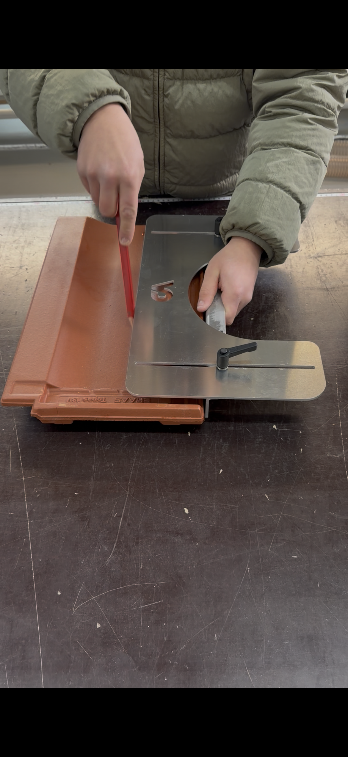 SchnittFix Anreißschablone für Dachziegel